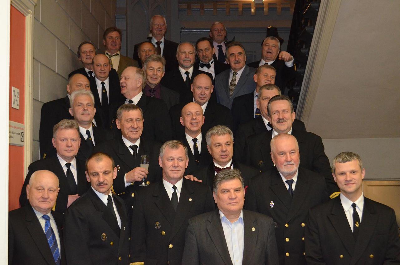 Jaungada balle 2012